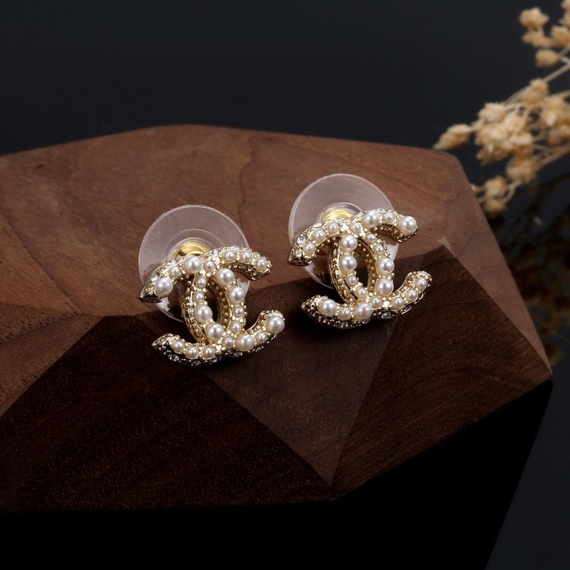 Ch**el earrings